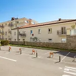 Appartement Marina -1st Row To The Sea With Private Parking Opatija